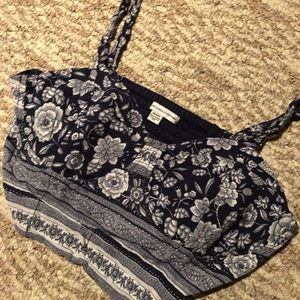 American eagle crop top